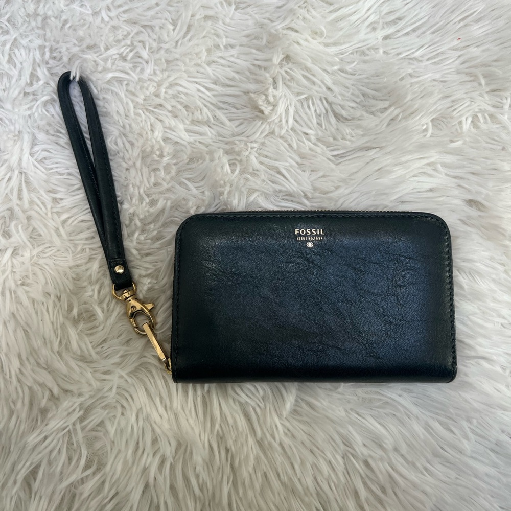 Authentic Fossil Wristlet